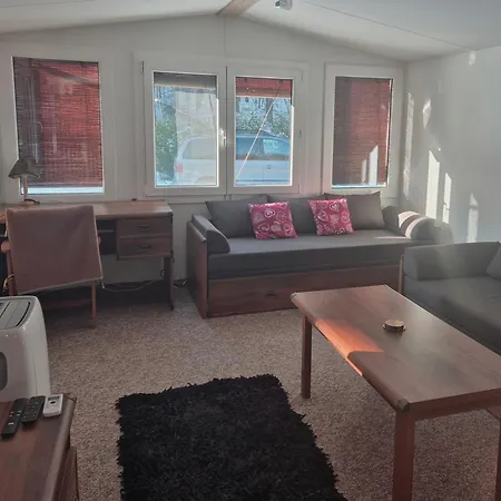 Sauna V Lese דירה *